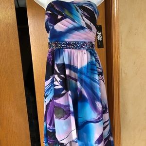 Formal/Homecoming Dress